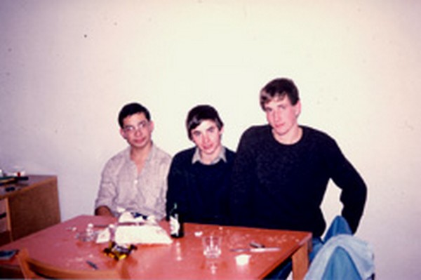 3garcons84.jpg